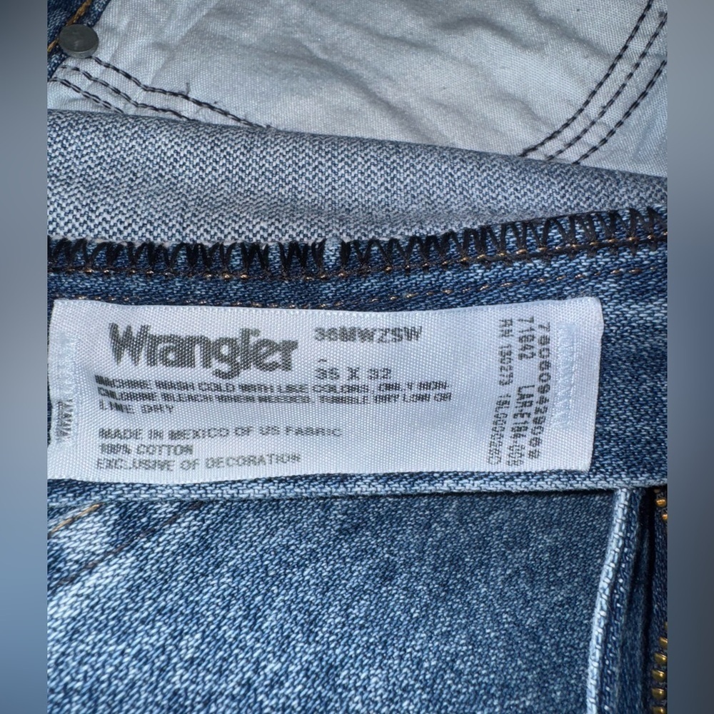 Wrangler Men's Blue Slim Straight Jeans 35x32 - Picture 4 of 8